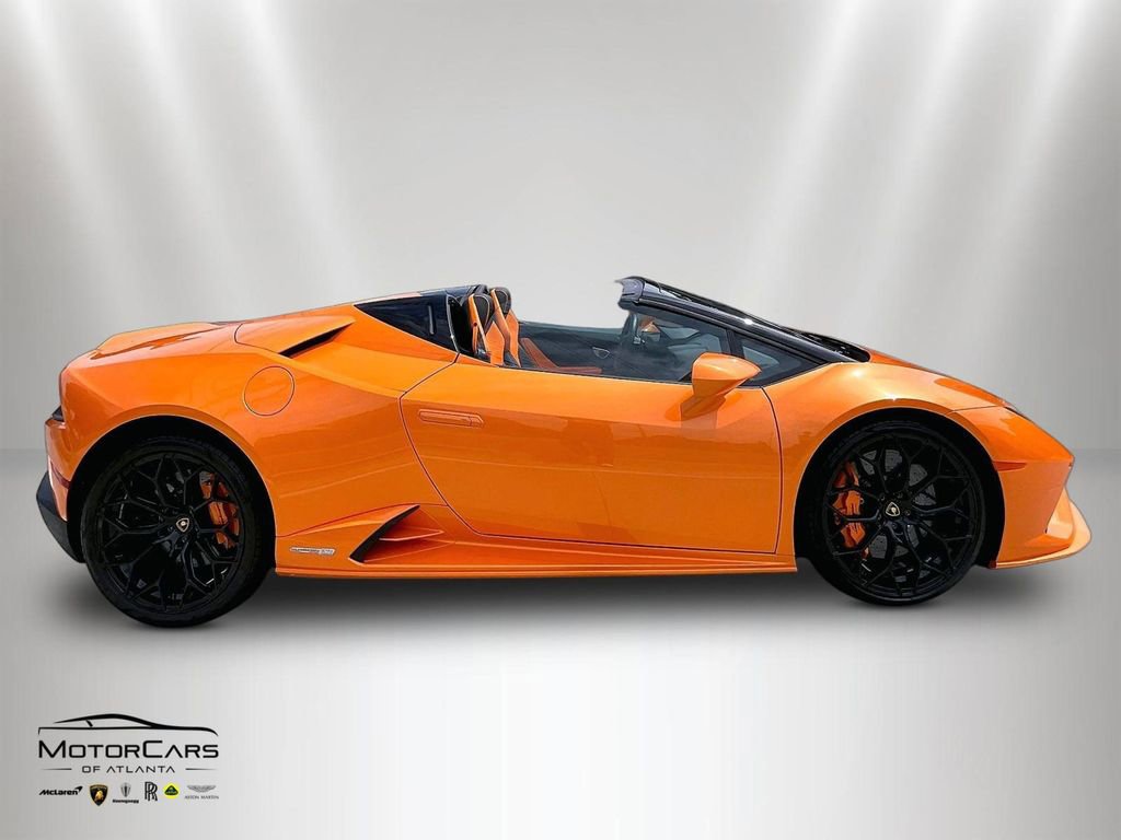 Used 2023 Lamborghini Huracan EVO RWD image 6