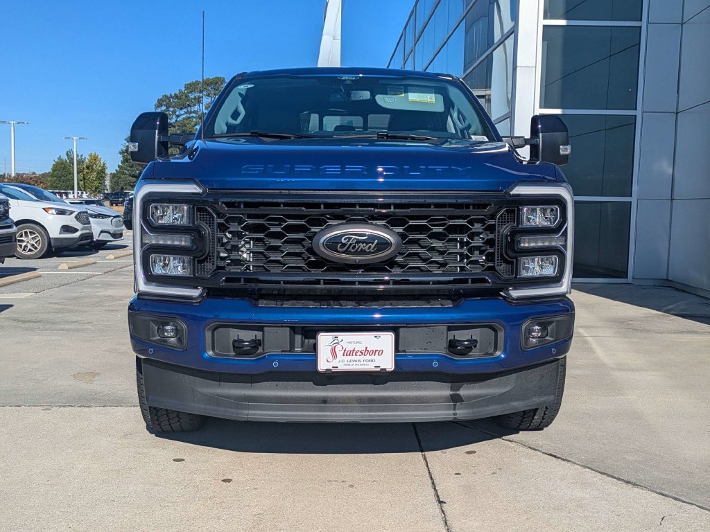 New 2026 Ford F250 Lariat w/ Black Appearance Package AWD/4WD image 9