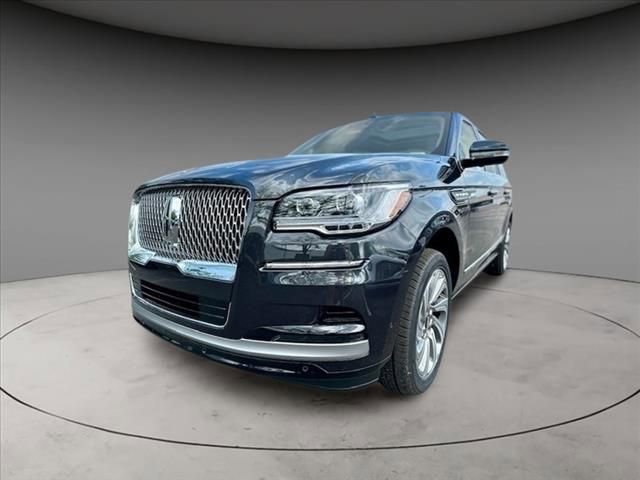 New 2024 Lincoln Navigator L Reserve AWD/4WD image 1