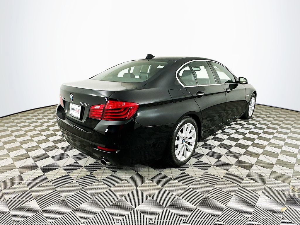 Used 2016 BMW 535i xDrive Sedan AWD/4WD image 12