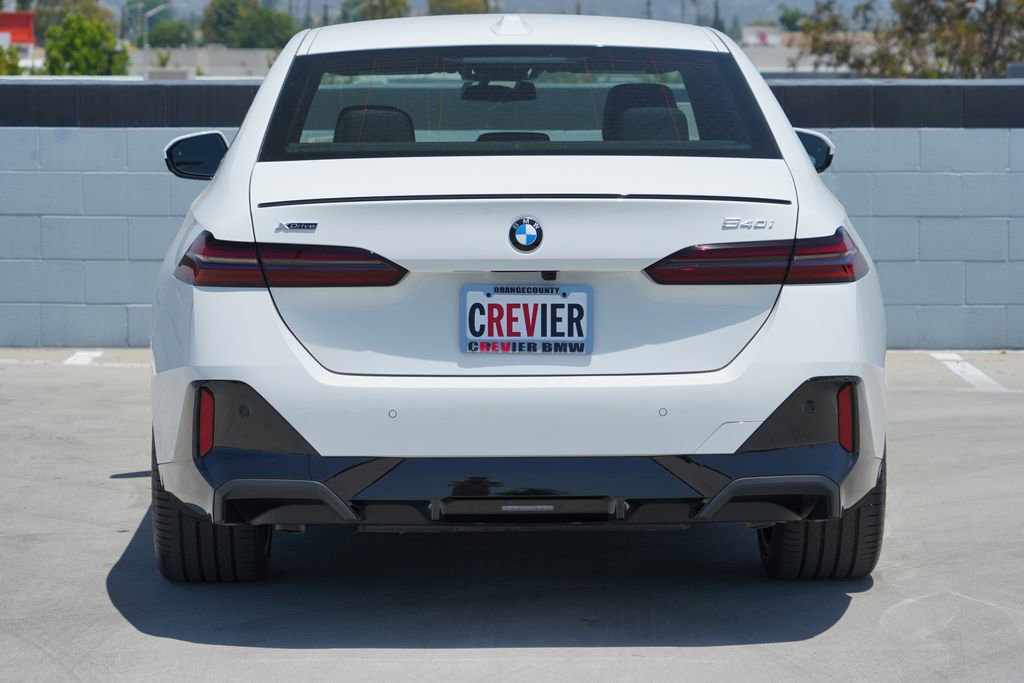 New 2026 BMW 540i xDrive w/ M Sport Package AWD/4WD image 6