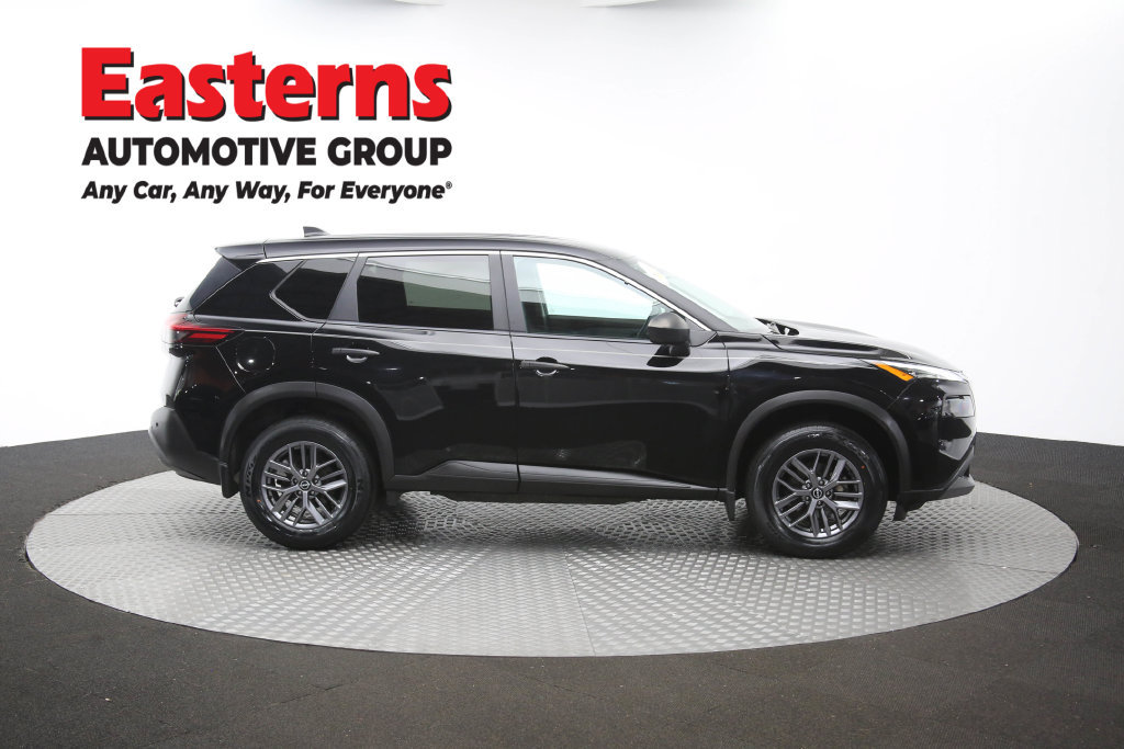 Used 2023 Nissan Rogue S AWD/4WD image 47