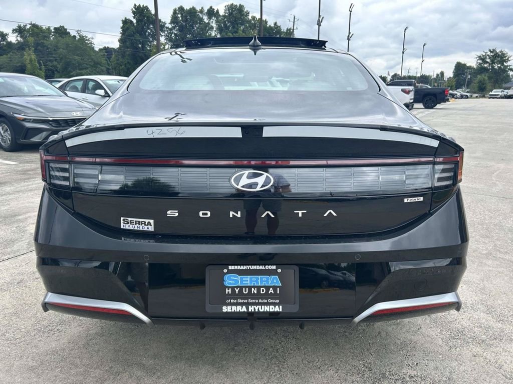 New 2026 Hyundai Sonata Limited FWD image 4