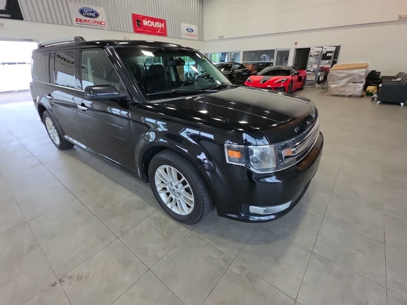 Used 2018 Ford Flex SEL w/ Equipment Group 202A AWD/4WD image 6