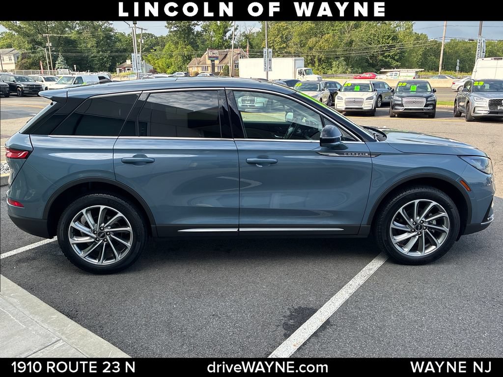 Certified 2024 Lincoln Corsair AWD w/ Equipment Group 101A image 9