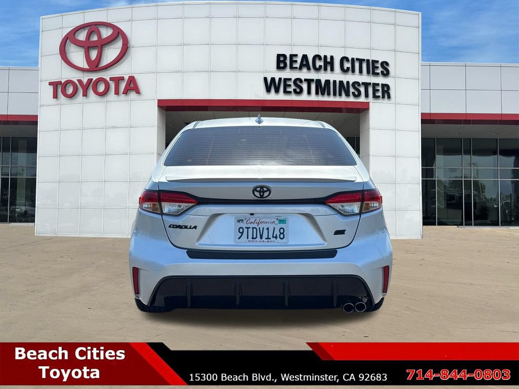 Certified 2025 Toyota Corolla SE FWD image 10