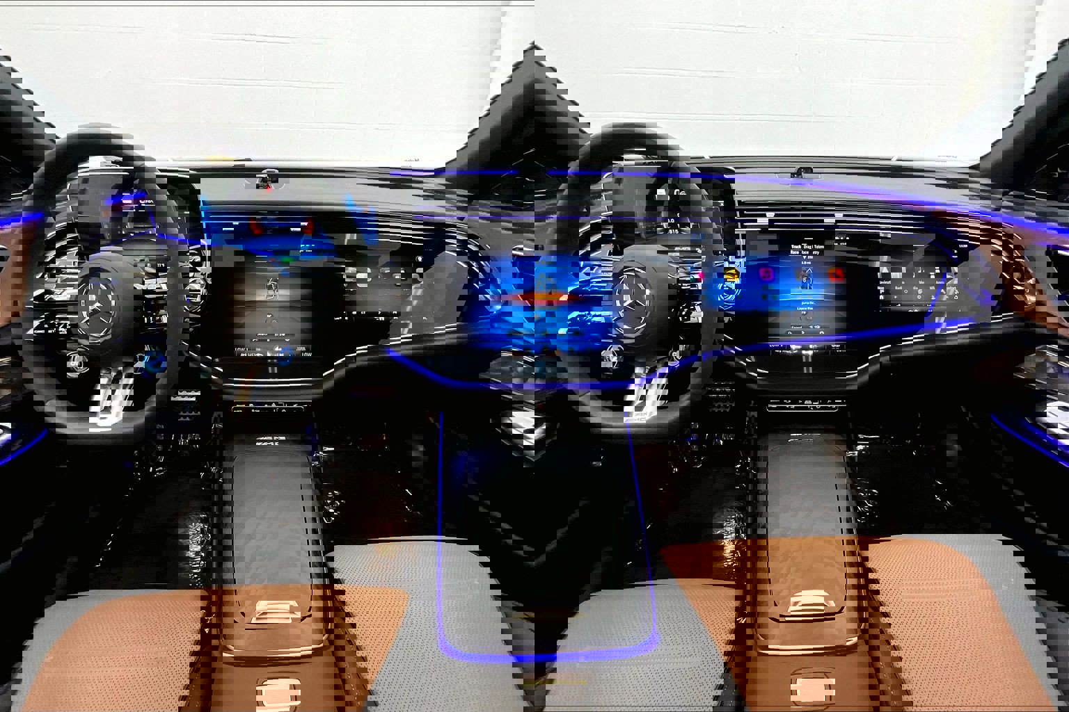 Used 2026 Mercedes-Benz E 53 AMG e 4MATIC Sedan image 13