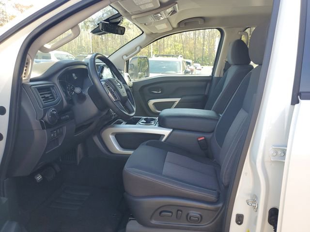 Certified 2024 Nissan Titan SV w/ SV Convenience Package image 14