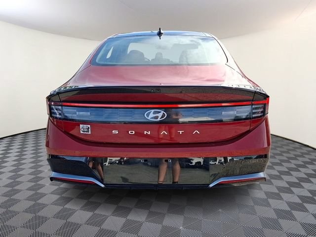 Used 2024 Hyundai Sonata SEL w/ Convenience Package FWD image 5