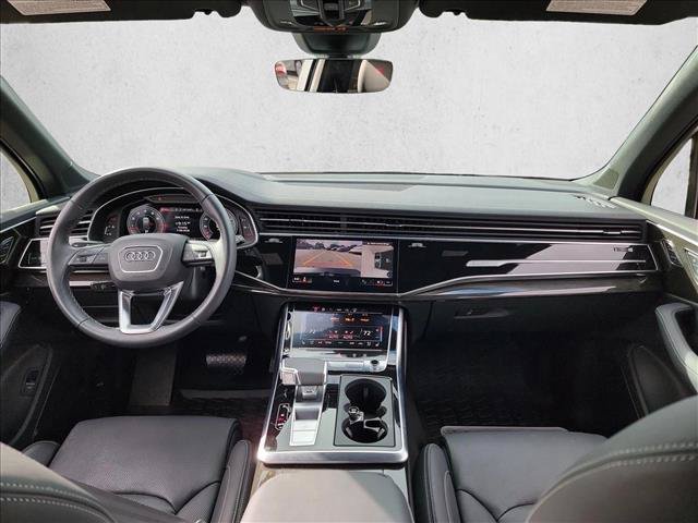 Used 2025 Audi Q7 3.0T Prestige AWD/4WD image 18
