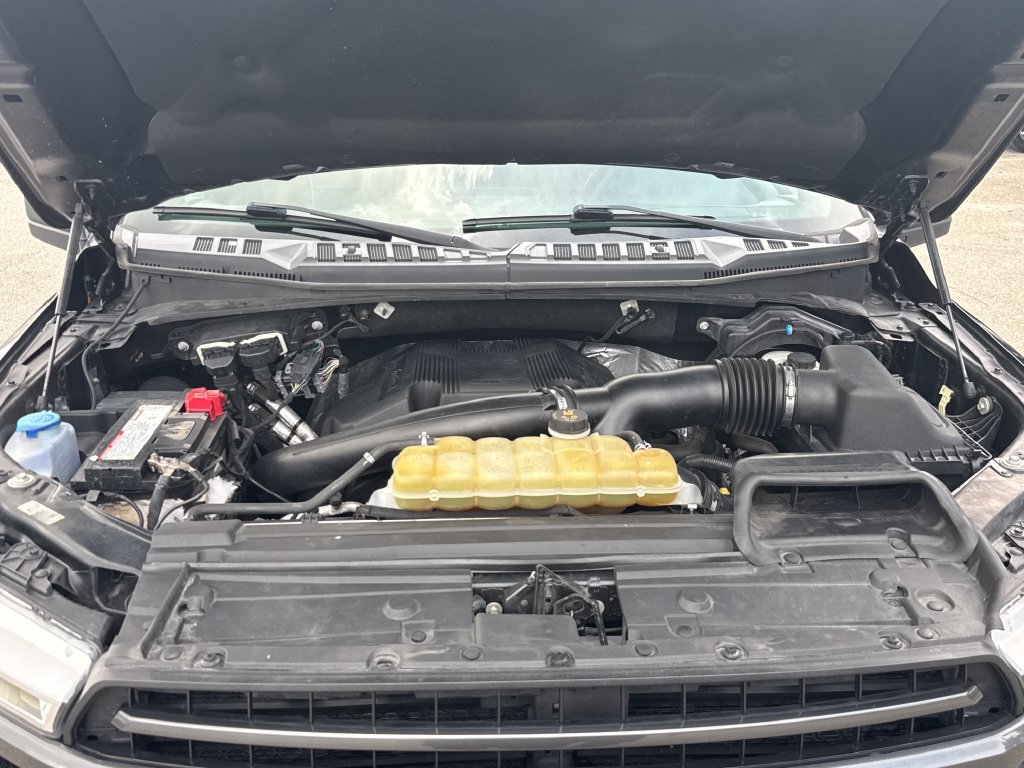 Certified 2019 Ford F150 XLT w/ Equipment Group 302A Luxury AWD/4WD image 31