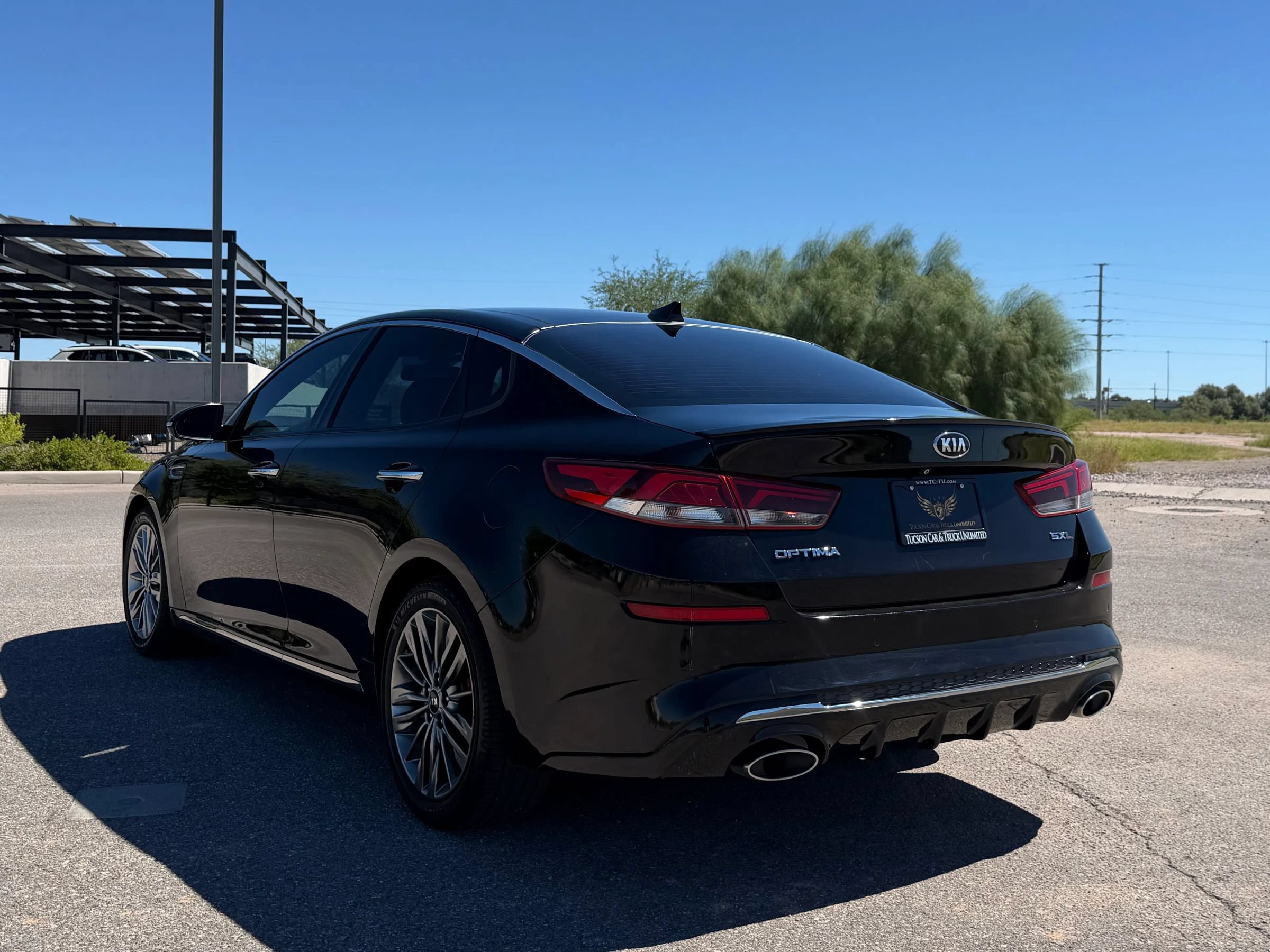 Used 2019 Kia Optima SX w/ SX Limited (Bronze) Package FWD image 2