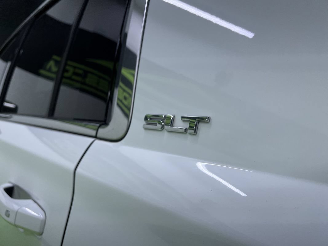 Used 2019 GMC Yukon XL SLT AWD/4WD image 14