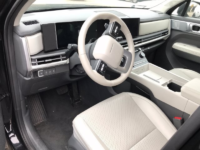 Used 2026 Hyundai Santa Fe SEL AWD/4WD image 28