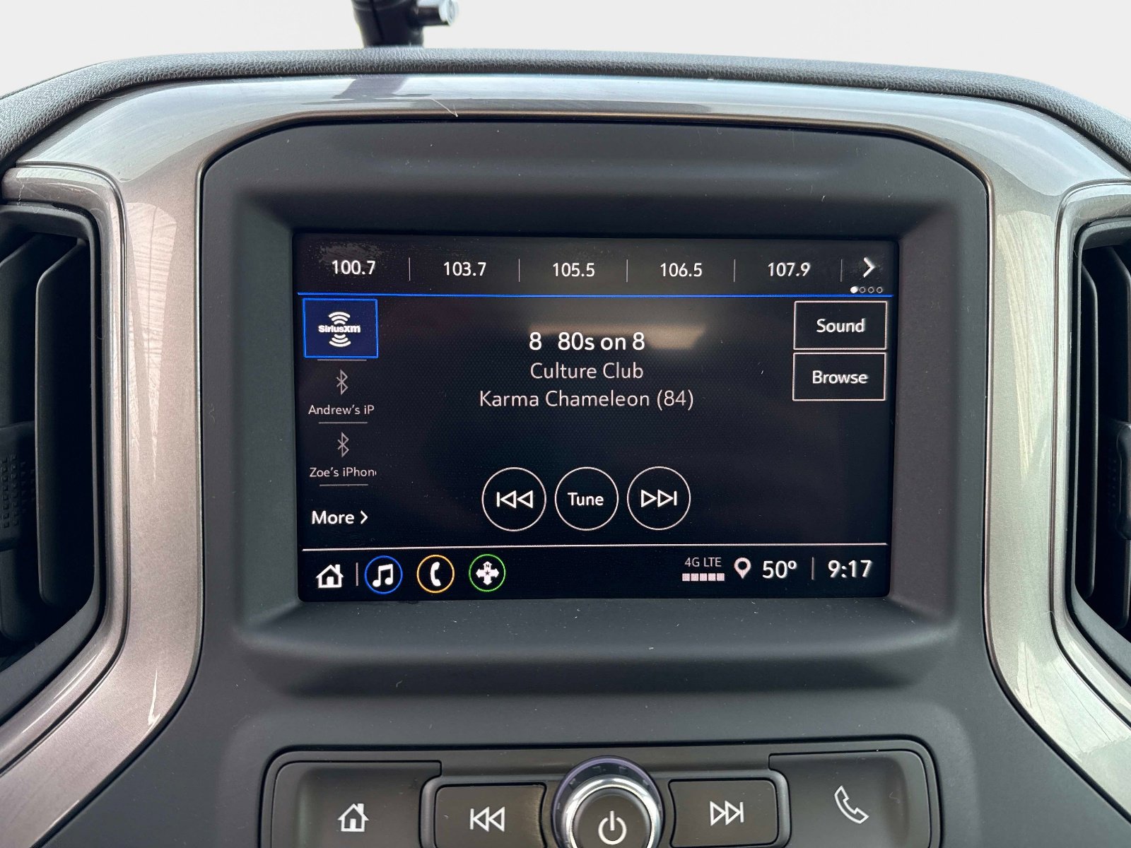 Used 2024 Chevrolet Silverado 1500 Custom image 23