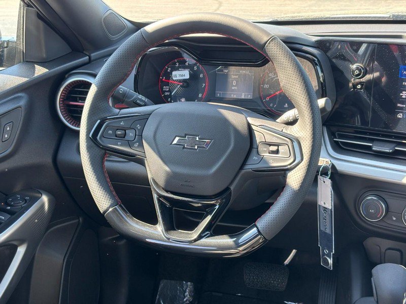 New 2026 Chevrolet Trax RS w/ Driver Confidence Package FWD image 7