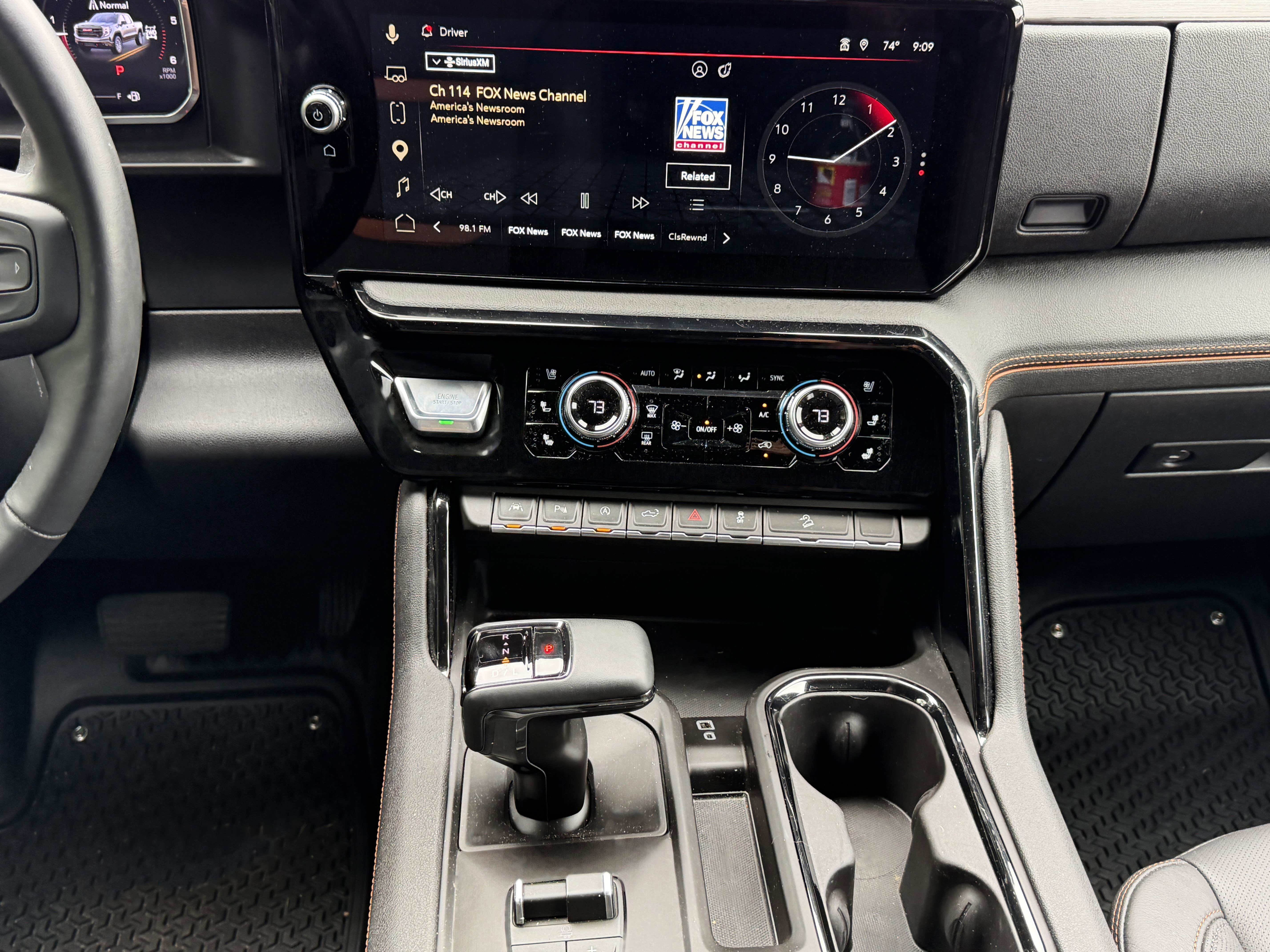 Used 2026 GMC Sierra 1500 AT4 w/ Technology Package AWD/4WD image 8
