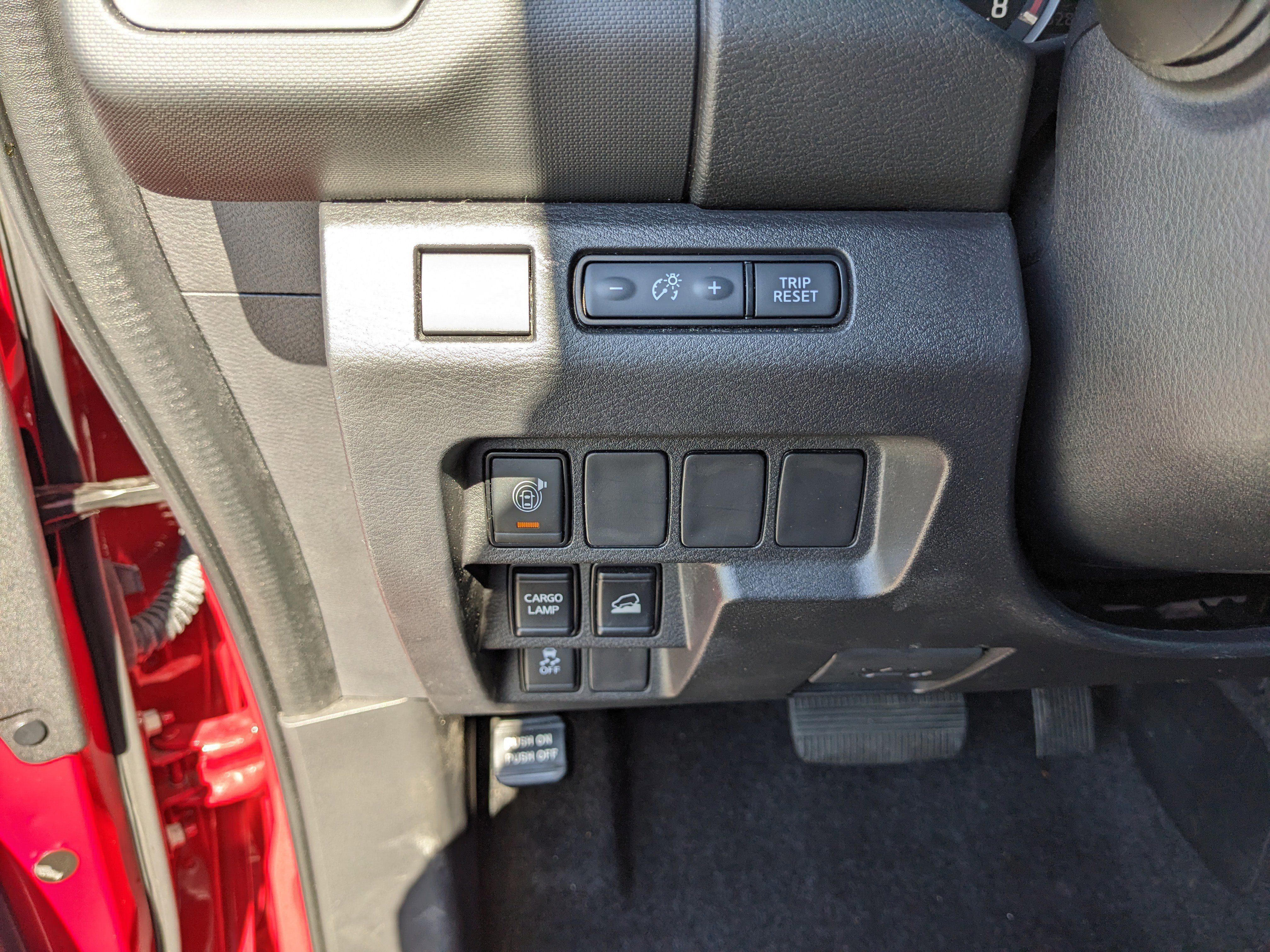 Used 2022 Nissan Frontier S w/ Technology Package image 27