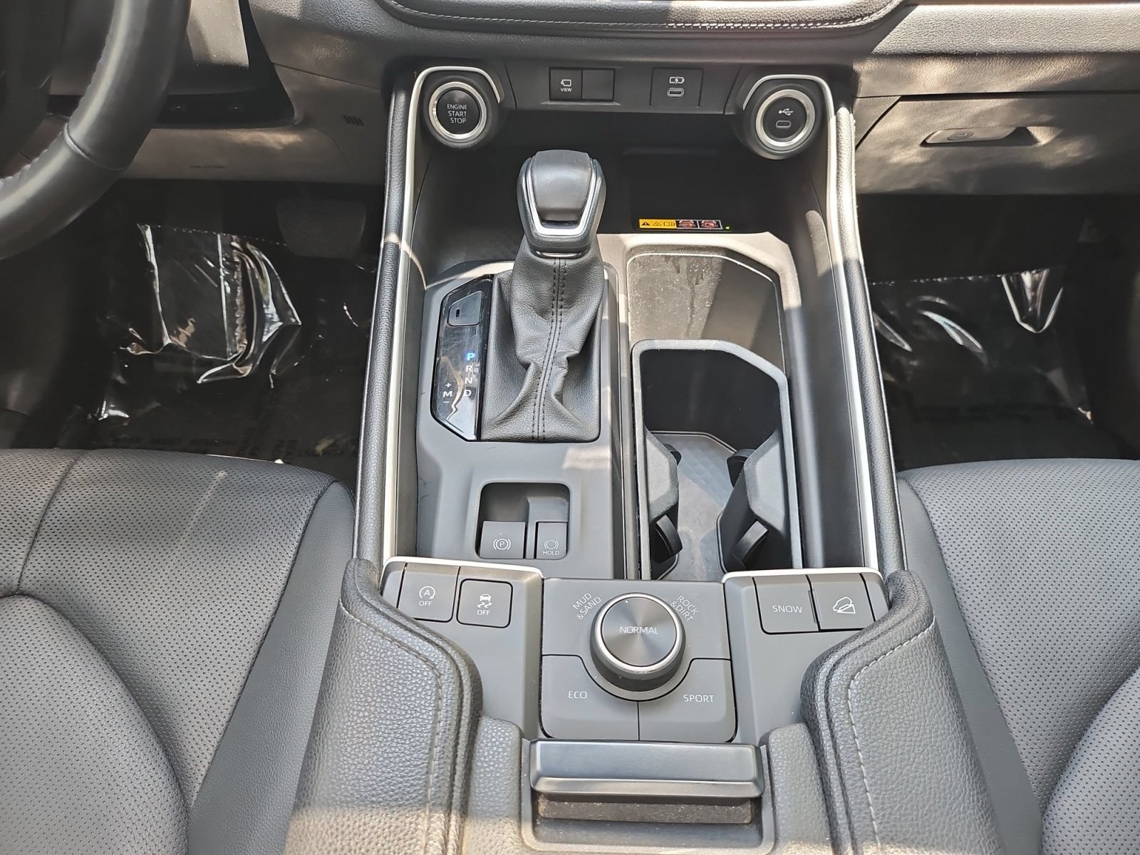 Used 2024 Toyota Grand Highlander AWD image 29
