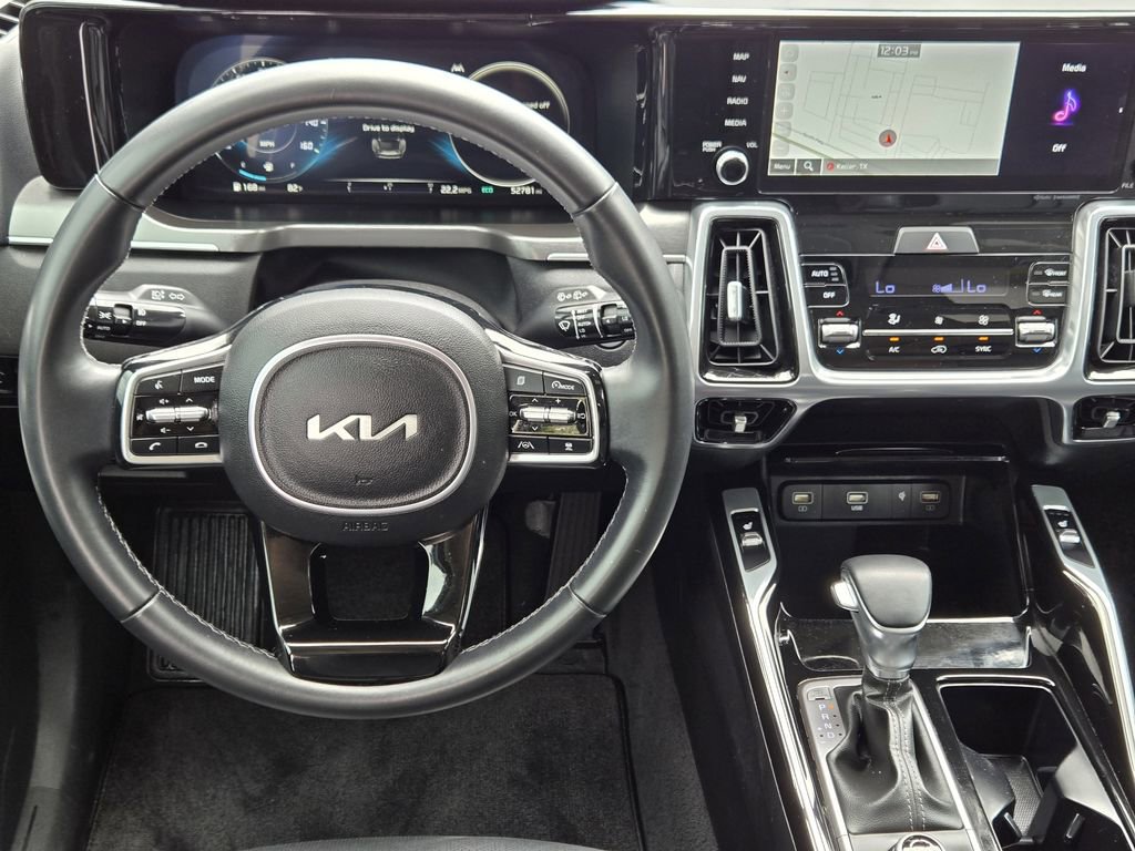Certified 2023 Kia Sorento SX FWD image 10