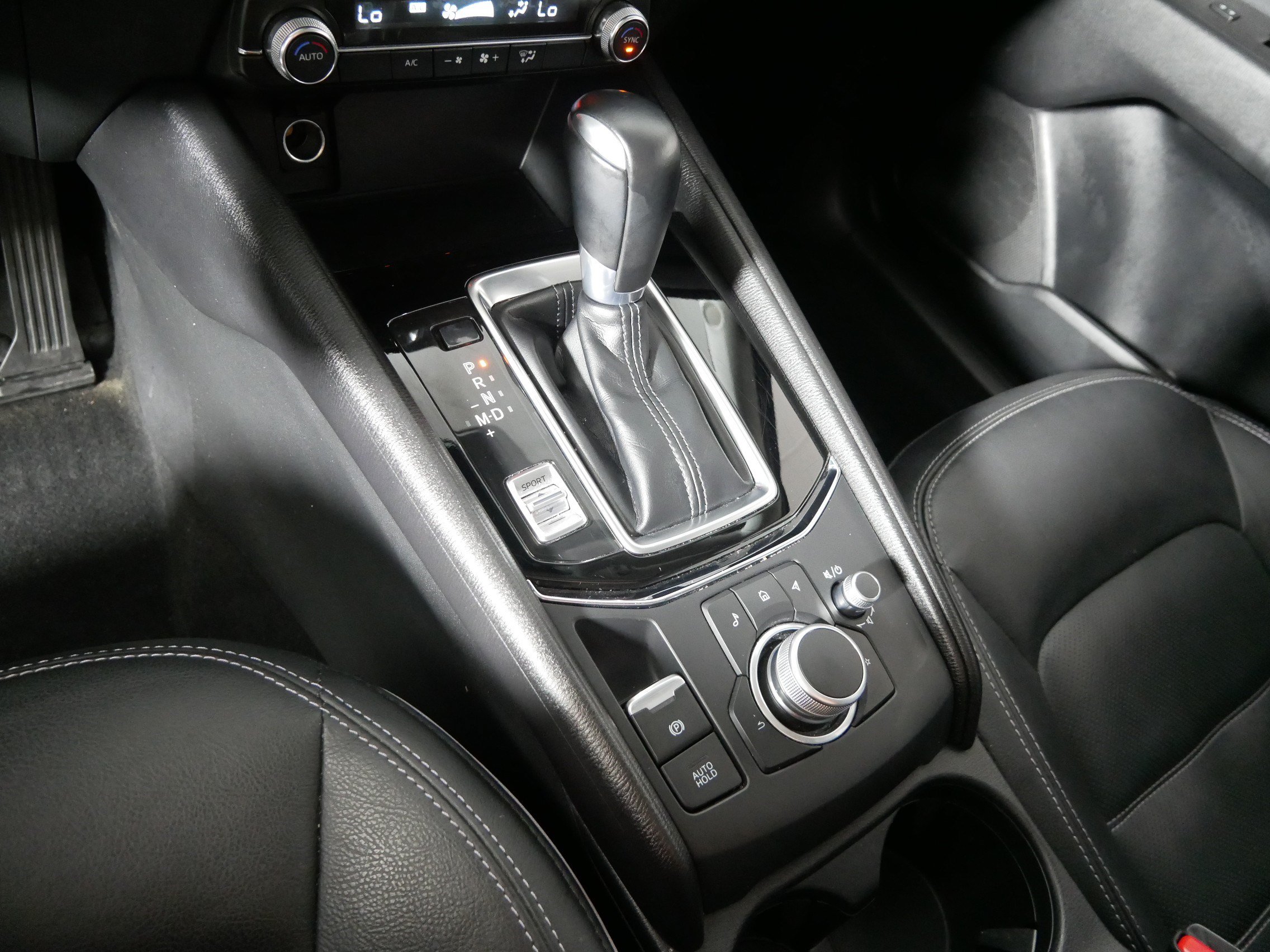 Used 2025 MAZDA CX-5 AWD 2.5 S w/ Preferred Package image 24
