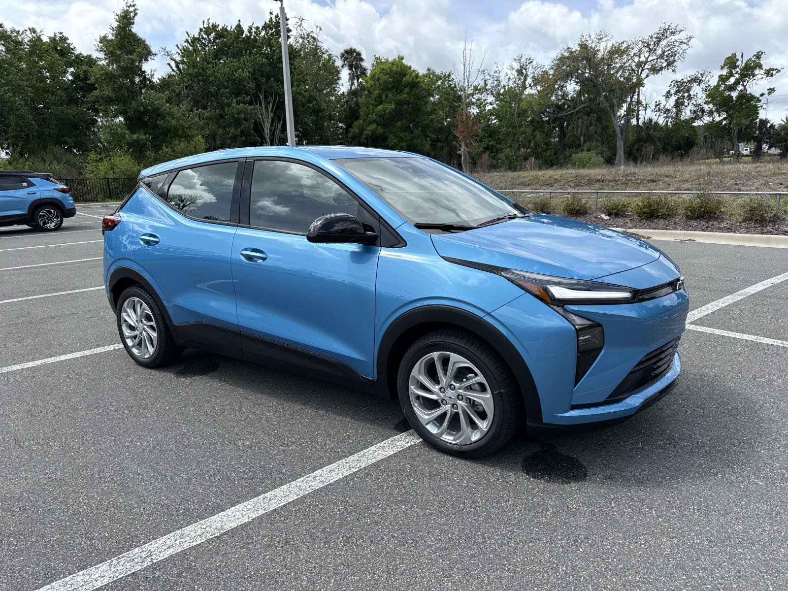 New 2027 Chevrolet Bolt LT w/ Comfort Package FWD image 1