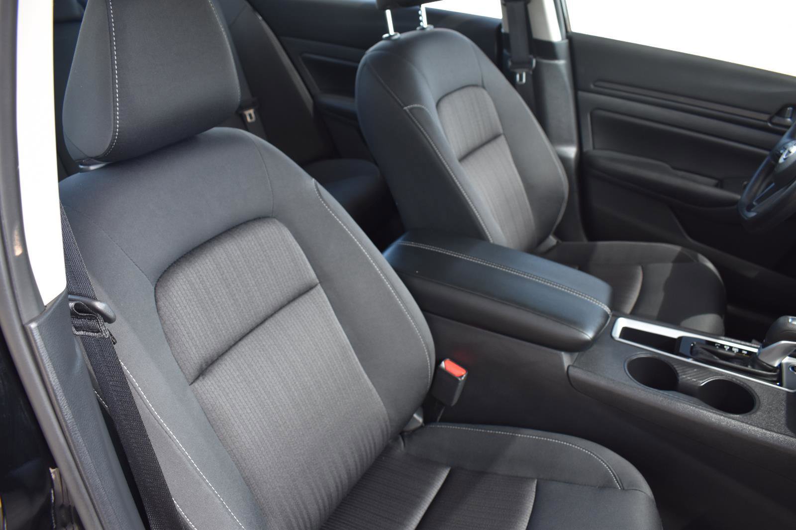 Used 2025 Nissan Altima 2.5 S image 53