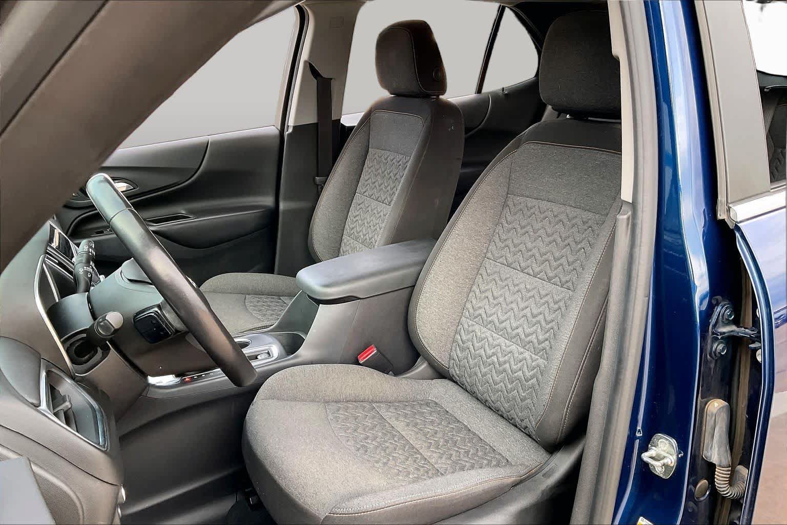 Used 2022 Chevrolet Equinox LT FWD image 9