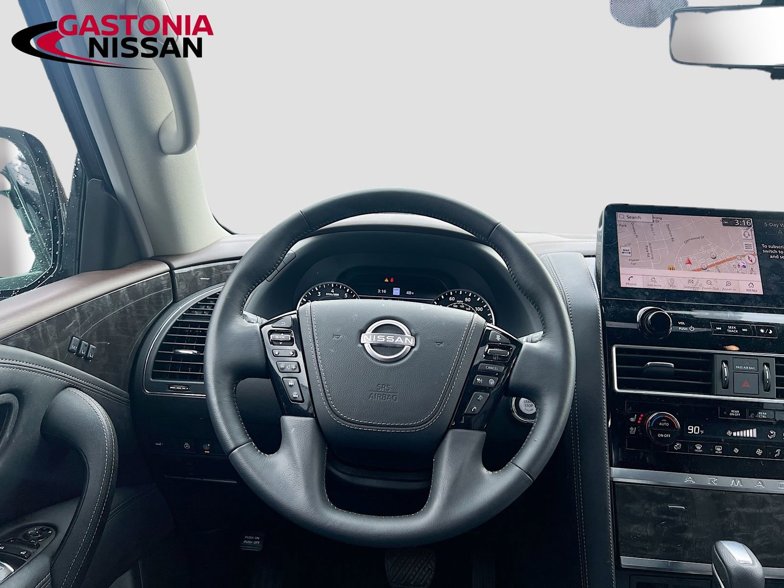 Used 2024 Nissan Armada Platinum w/ Captain's Chairs Package image 30