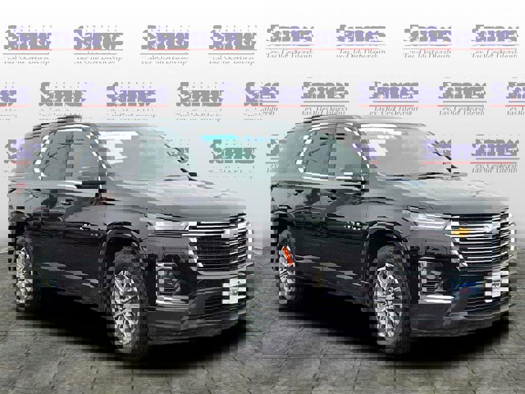 Used 2023 Chevrolet Traverse LT w/ LPO, Floor Liner Package