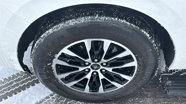 Used 2025 Ford Expedition Platinum image 34