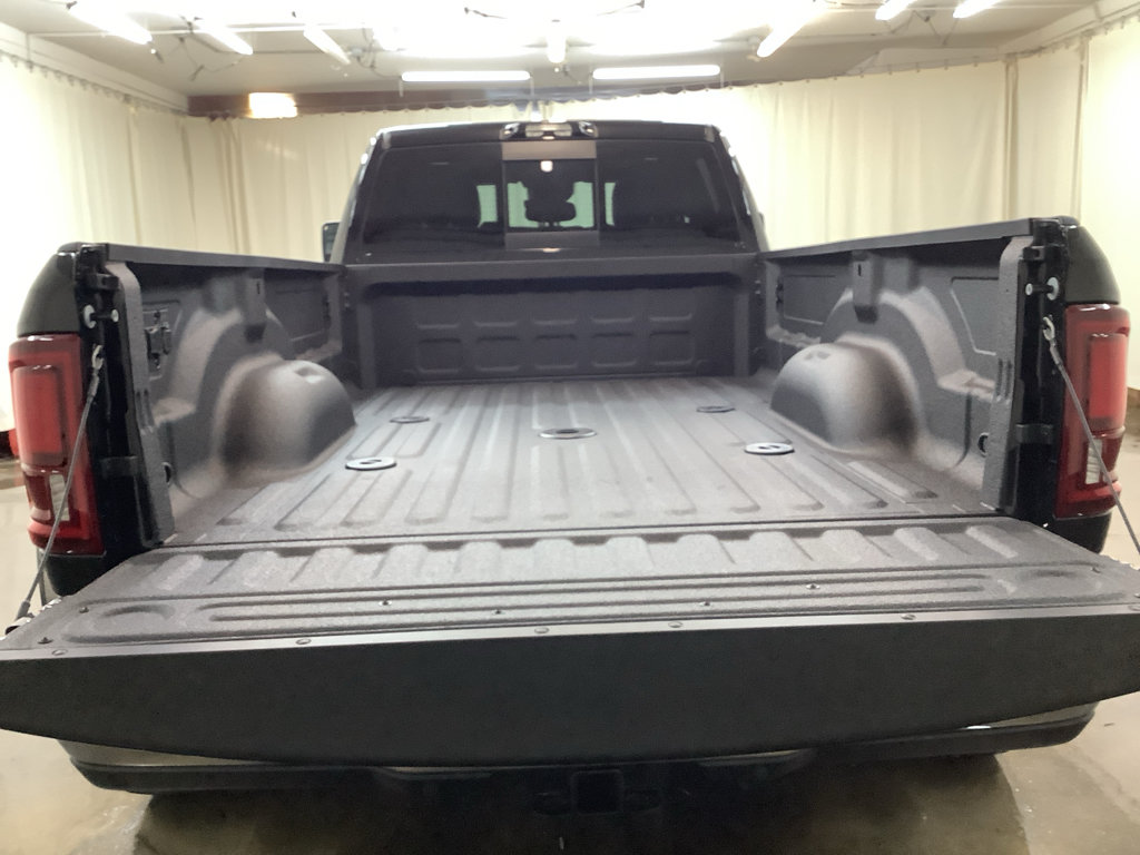 New 2026 RAM 3500 Limited AWD/4WD image 7