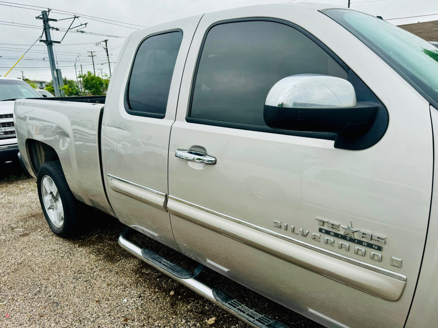 Used 2009 Chevrolet Silverado 1500 LT w/ Texas Edition image 23
