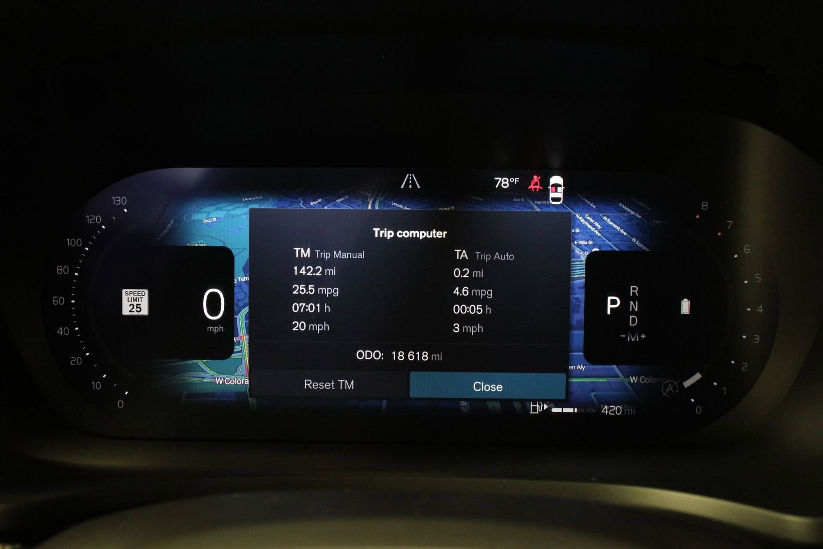 Certified 2025 Volvo V60 B5 Cross Country Plus image 12