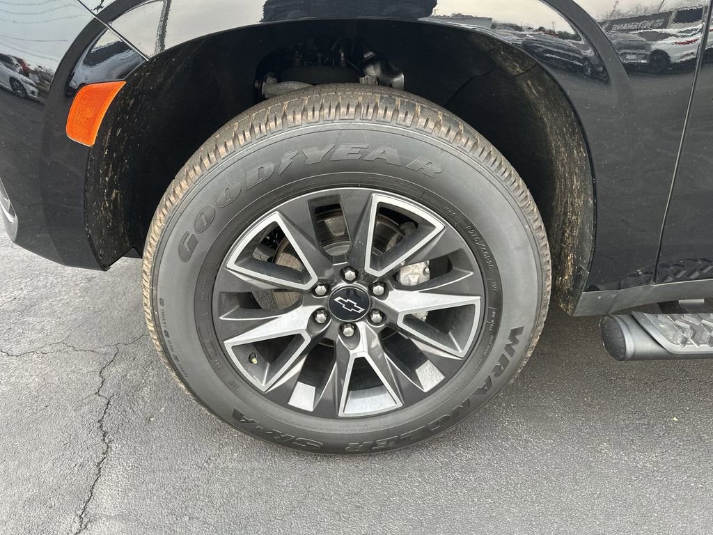 Used 2023 Chevrolet Tahoe Z71 AWD/4WD image 10