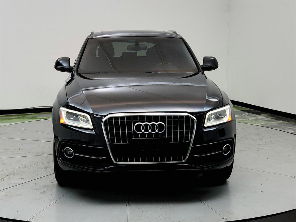 Used 2017 Audi Q5 2.0T Premium Plus w/ Technology Package image 2