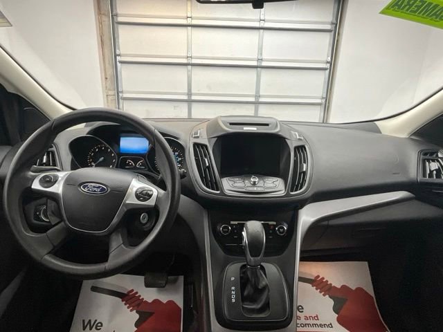 Used 2015 Ford Escape SE w/ Equipment Group 201A FWD image 3