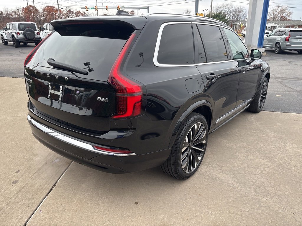 Certified 2025 Volvo XC90 B6 Plus image 5