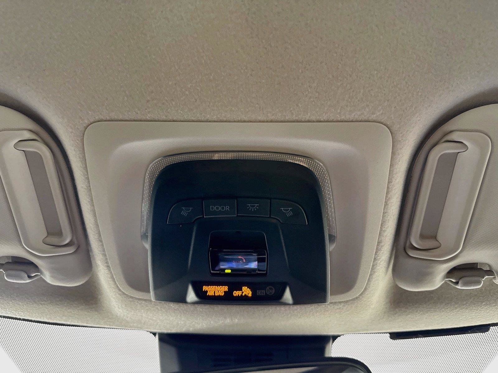 Certified 2025 Toyota Corolla LE FWD image 6