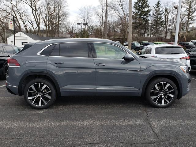 New 2026 Volkswagen Atlas Cross Sport SEL Premium R-Line image 2