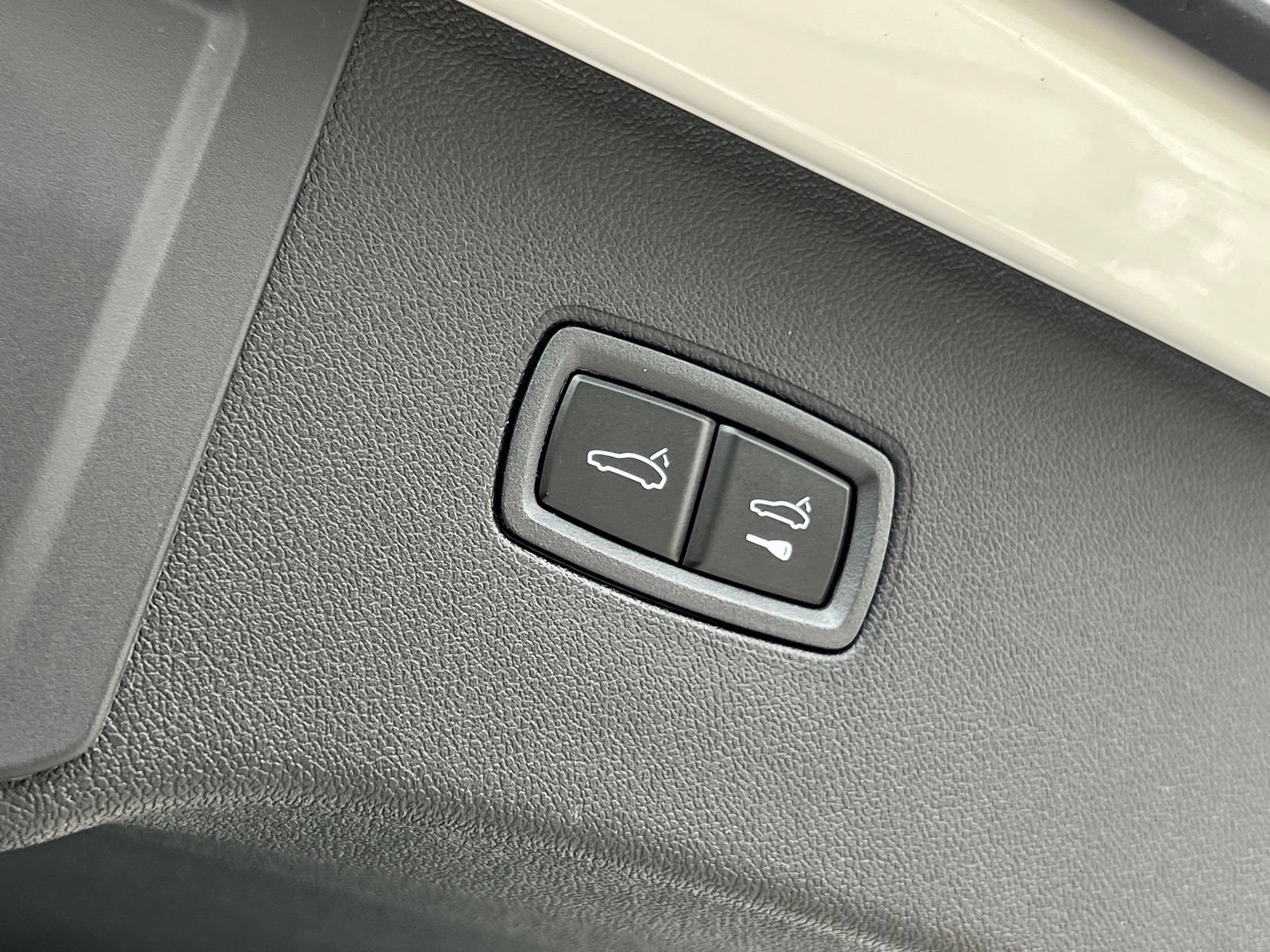 New 2026 Porsche Cayenne AWD/4WD image 21