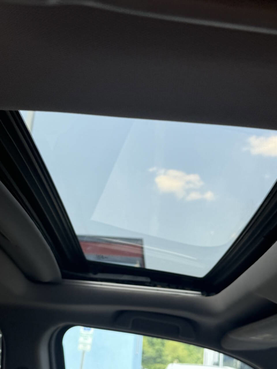 Used 2012 Honda Pilot Touring image 27