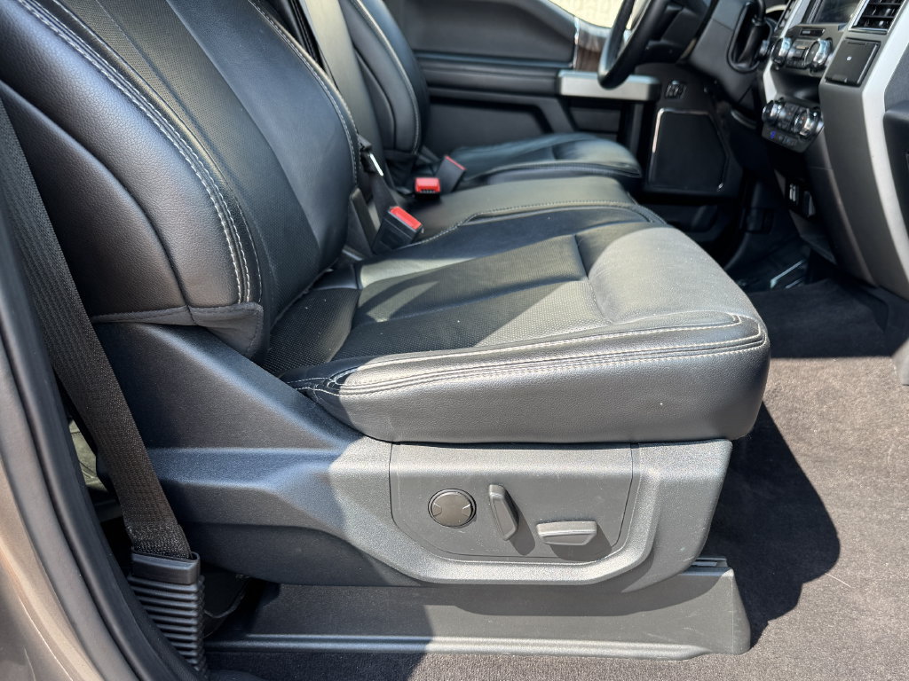 Used 2020 Ford F150 Lariat AWD/4WD image 35