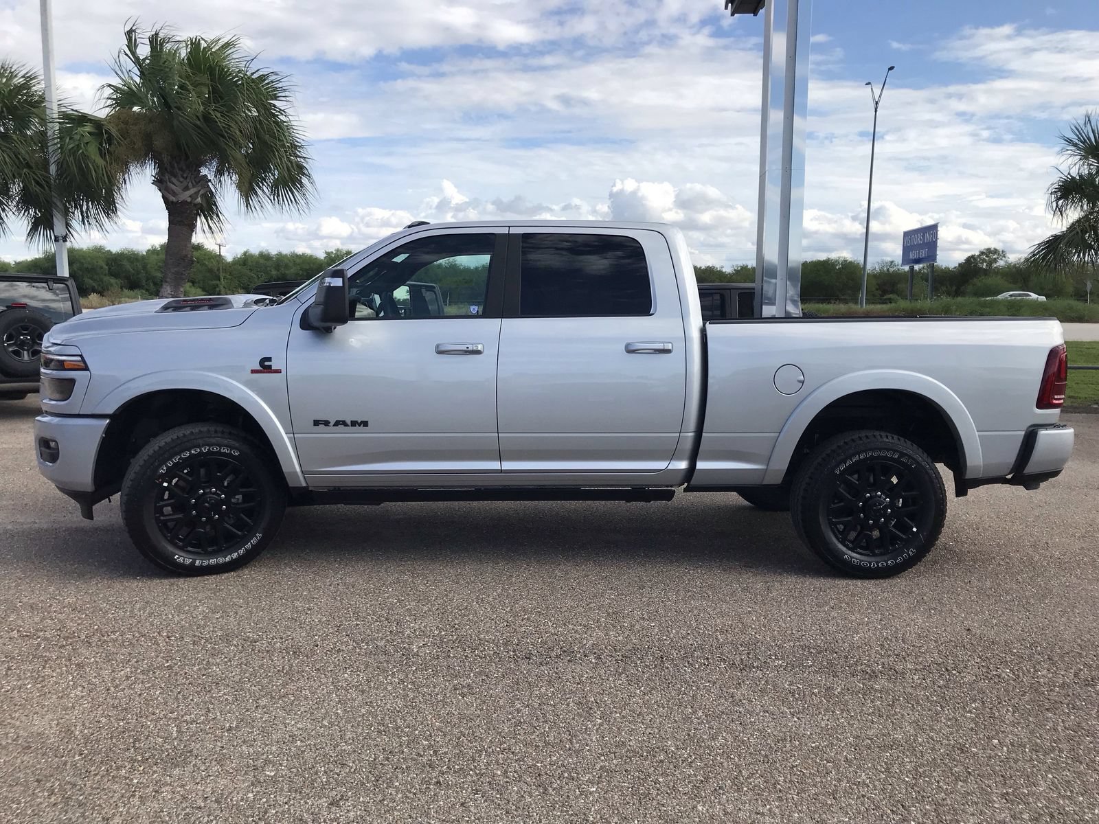 New 2026 RAM 3500 Limited AWD/4WD image 4