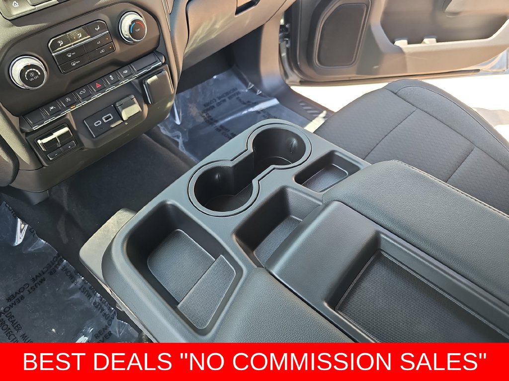 New 2026 Chevrolet Silverado 1500 Custom w/ LPO, Dark Essentials Package RWD image 23
