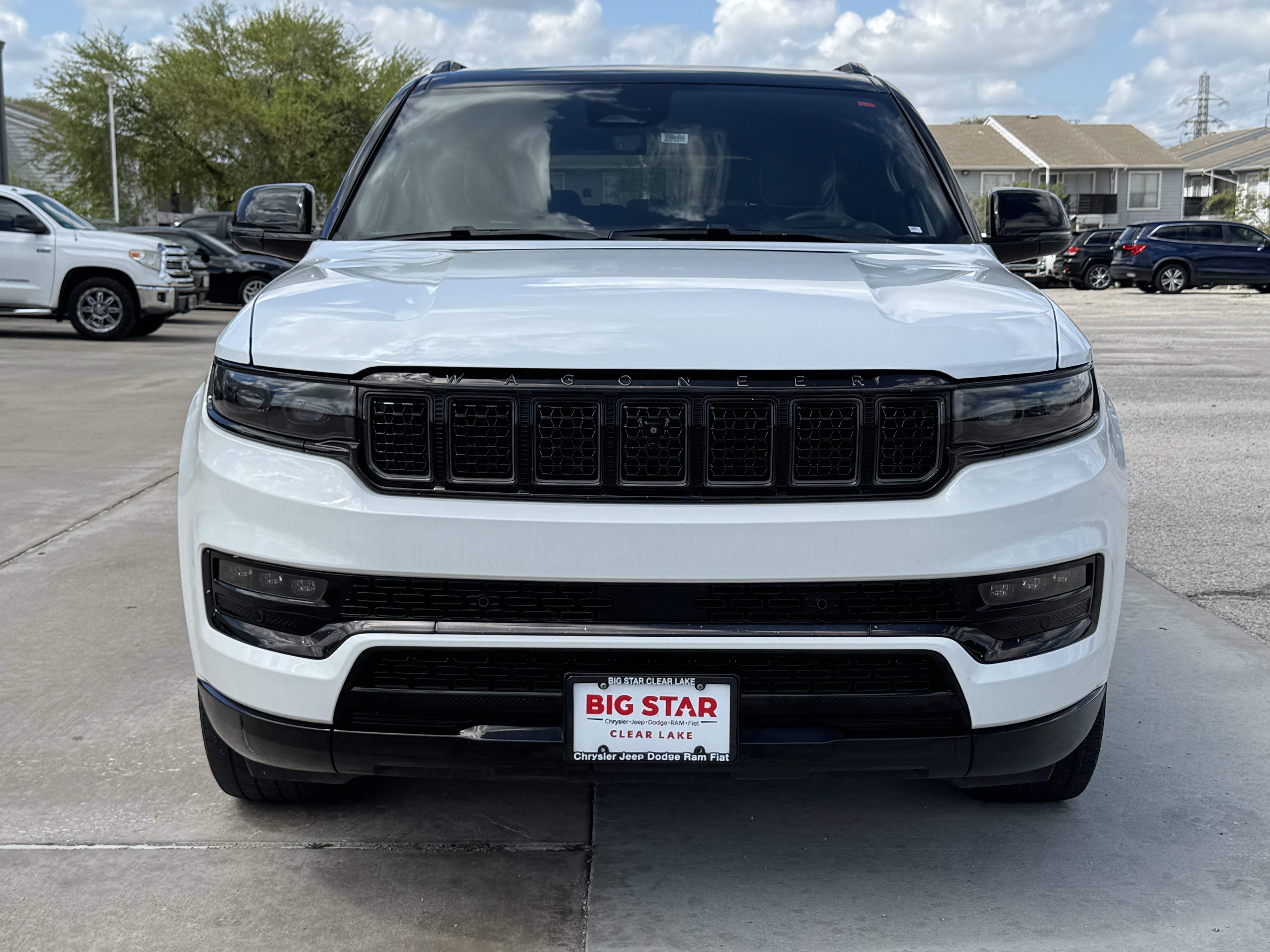 Used 2024 Jeep Grand Wagoneer L Series II w/ Quick Order Packagew 28T image 3