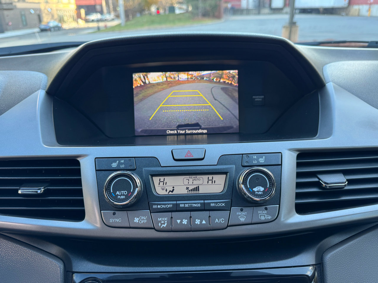 Used 2015 Honda Odyssey EX-L image 22