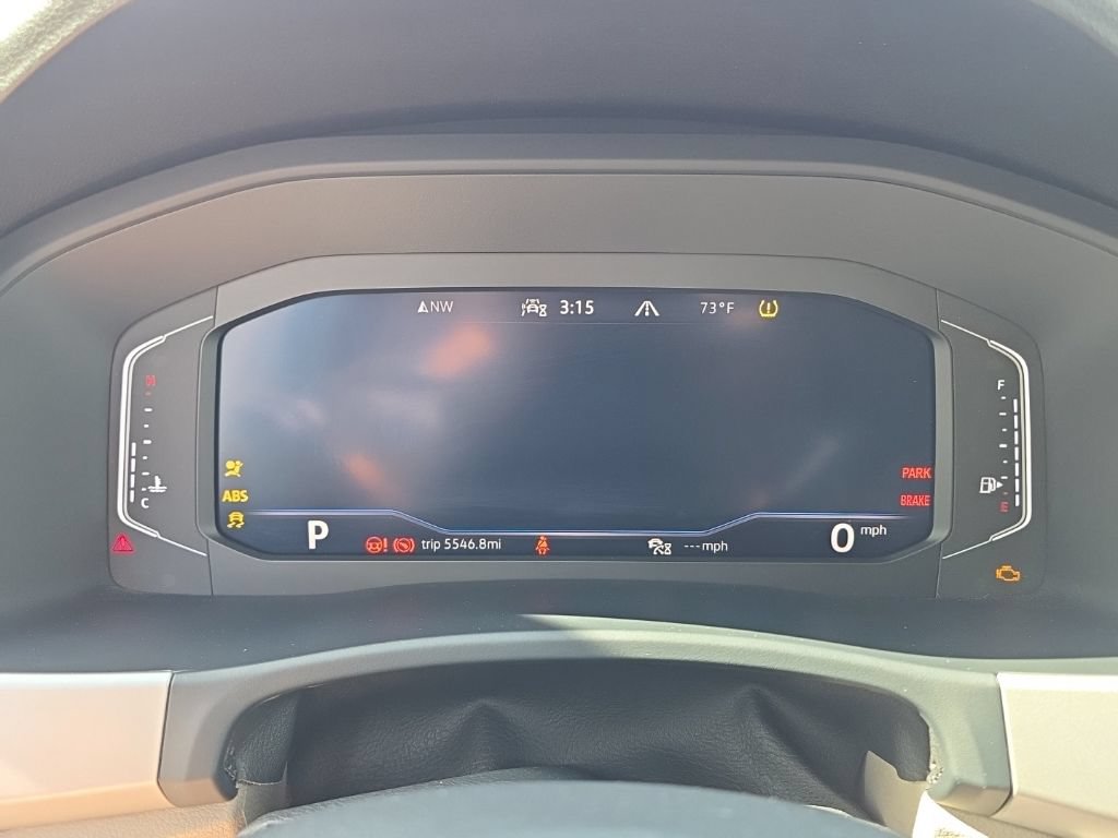 Used 2023 Volkswagen Atlas SE w/ Panoramic Sunroof Package AWD/4WD image 15