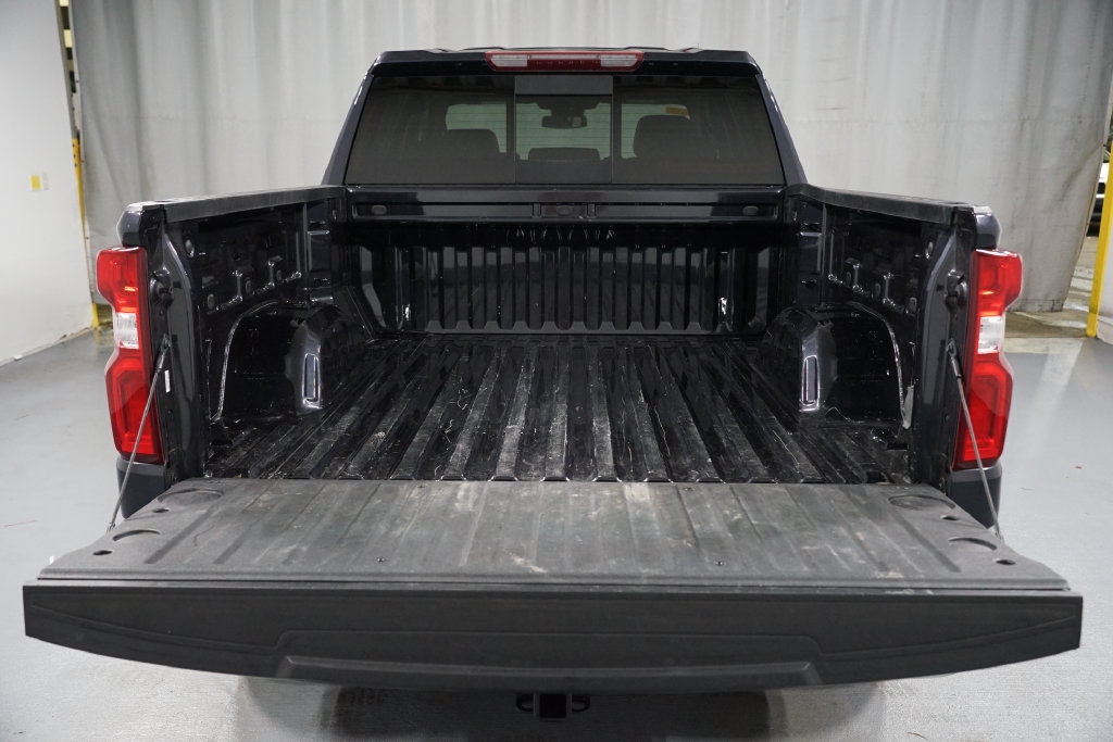 Used 2022 Chevrolet Silverado 1500 LTZ w/ LTZ Convenience Package II RWD image 36