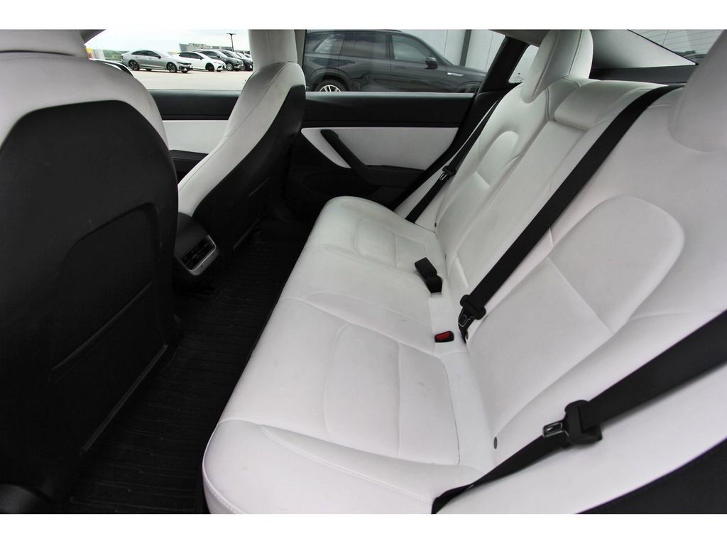 Used 2021 Tesla Model 3 Long Range AWD/4WD image 7